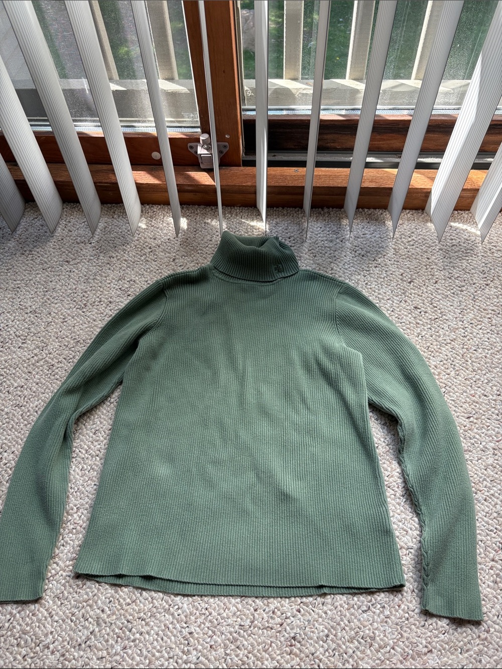 Lauren Ralph Lauren Sage Green Women’s Medium Ribbed Turtleneck Sweater